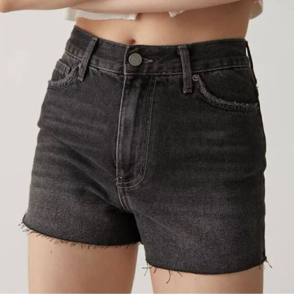 BDG Girlfriend High-Waisted Denim Short - Picture 1 of 16